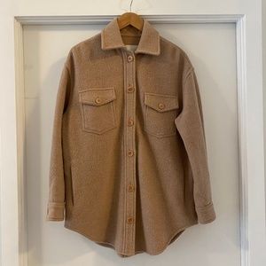 Aritzia Wilfred Free Ganna Shirt Jacket - Medium